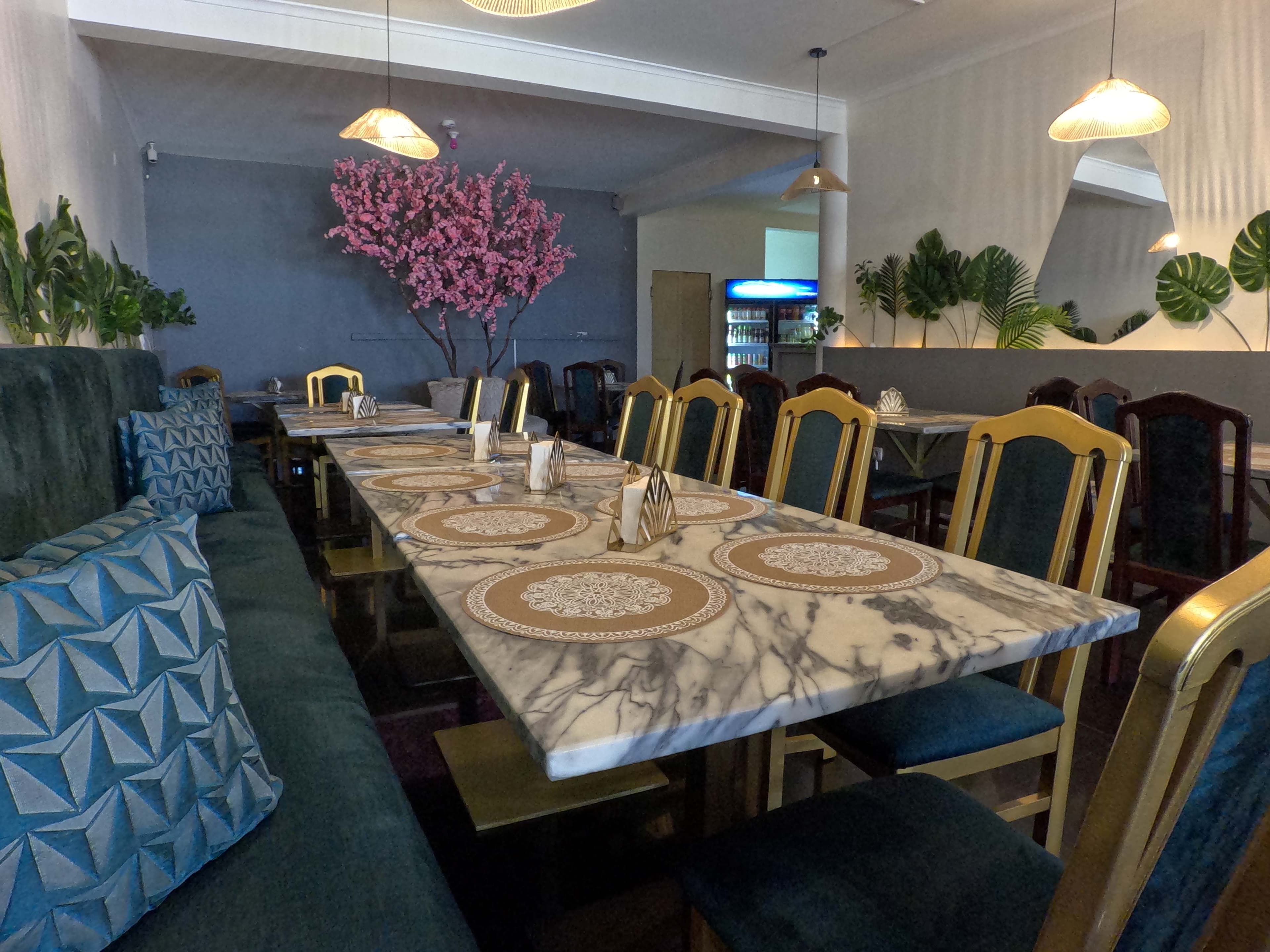 Ours Lounge & Restaurant